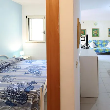 A Schiera Uno Vicino Maldive Del Salento * Torre Pali
